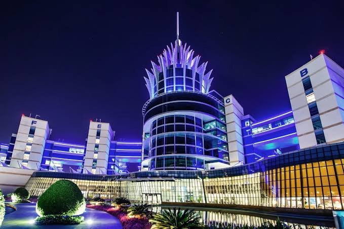 Dubai Silicon Oasis HQ — View 2