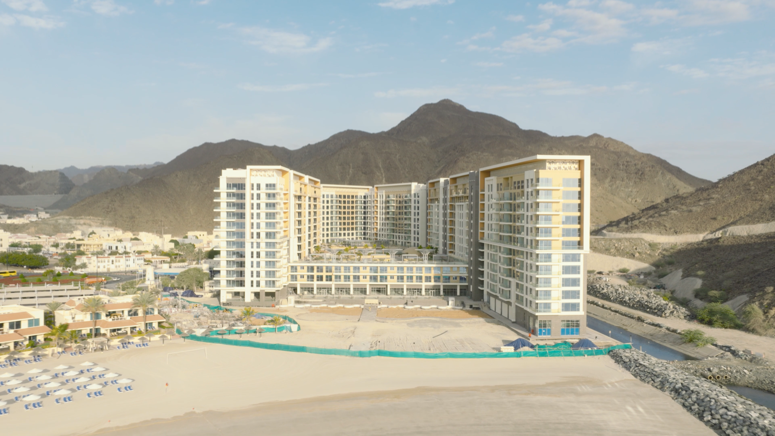 Mixed-Use Buildings Asas — View 1
