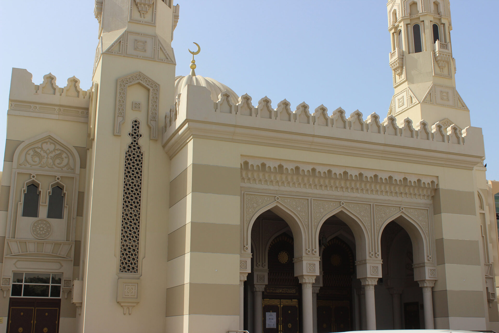 Al Zahra Mosque — View 1