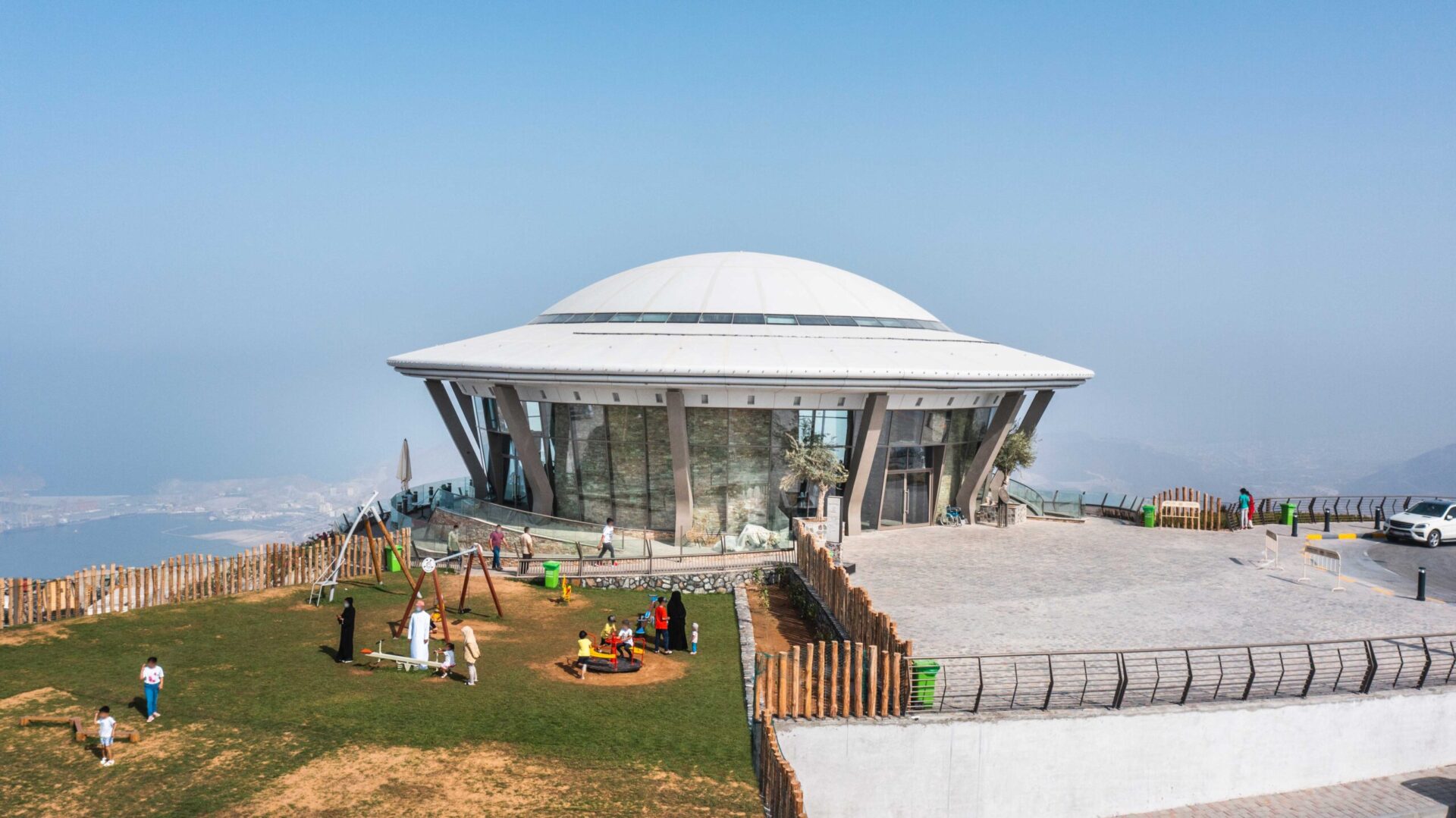 Al Suhub Rest Area — View 2